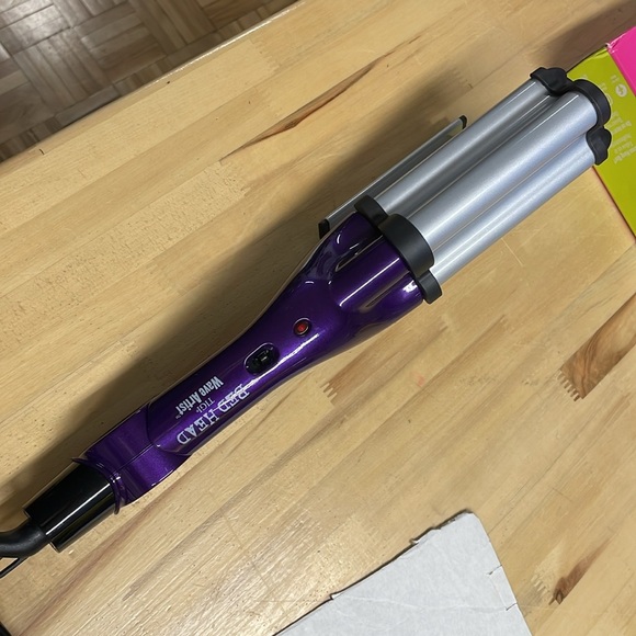 Bed head Beach wave curler - Picture 5 of 5